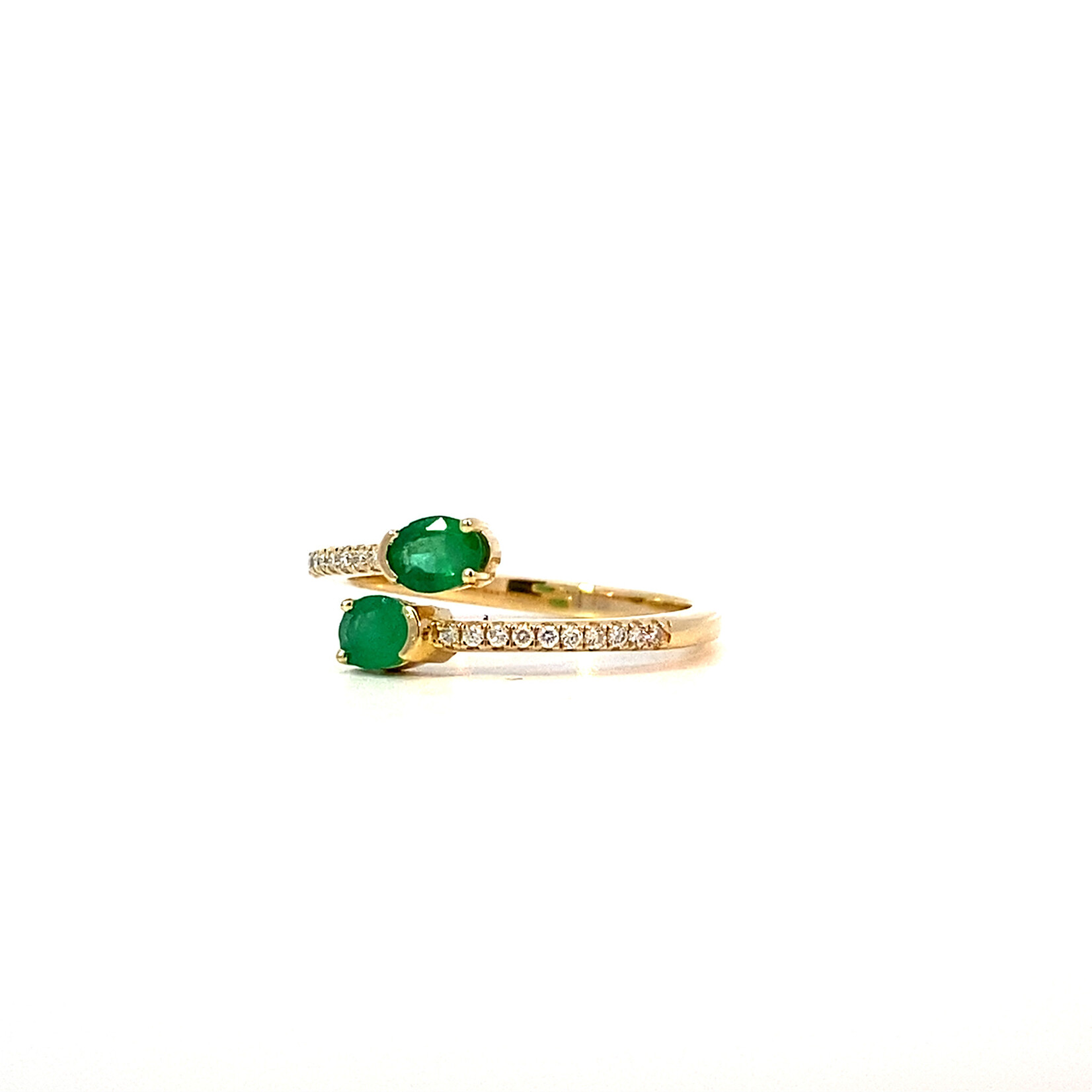 14K Yellow Gold Emerald & Diamond Ring size 6.5 E.46tw D.10tw