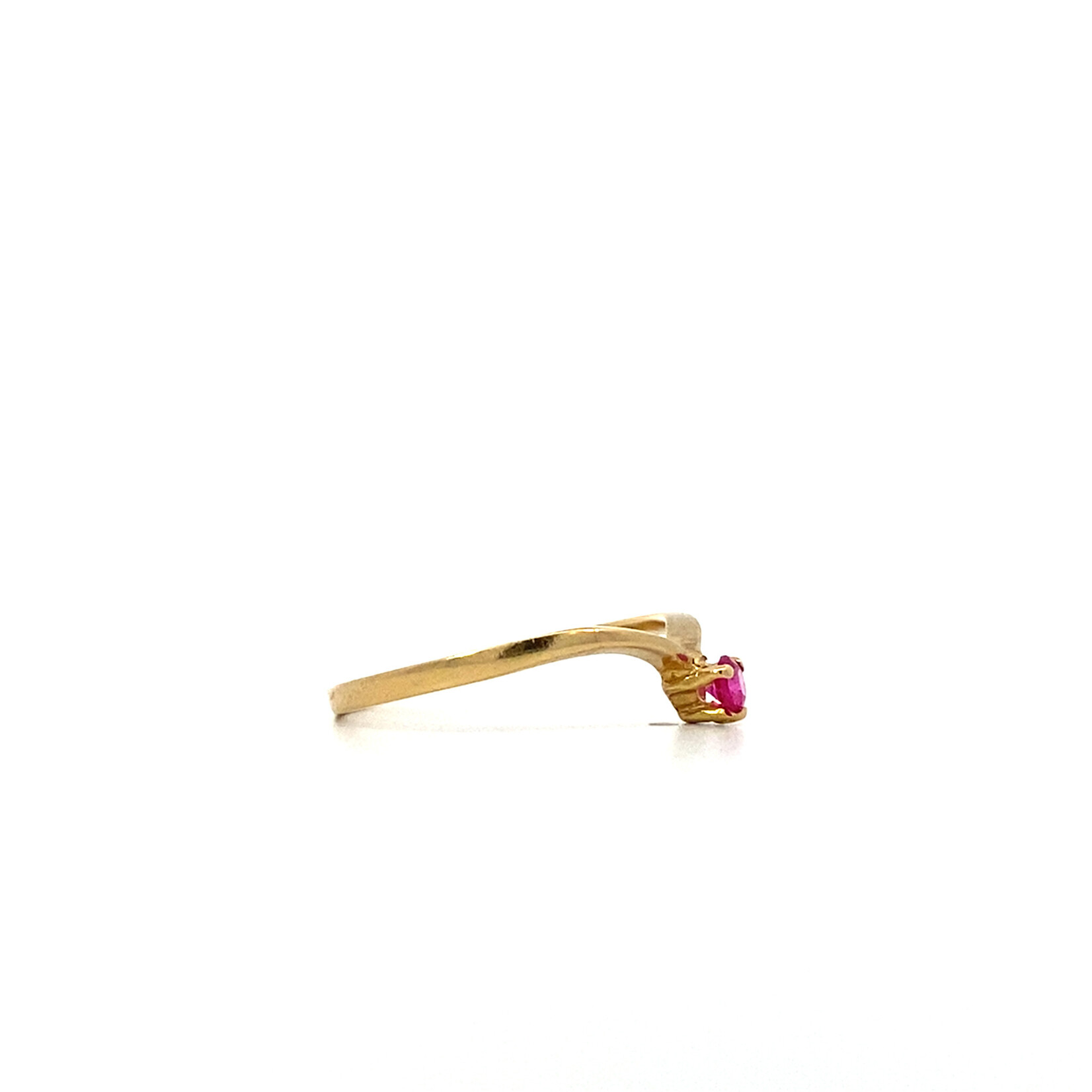 18K Yellow Gold Pink Sapphire ring sz 7