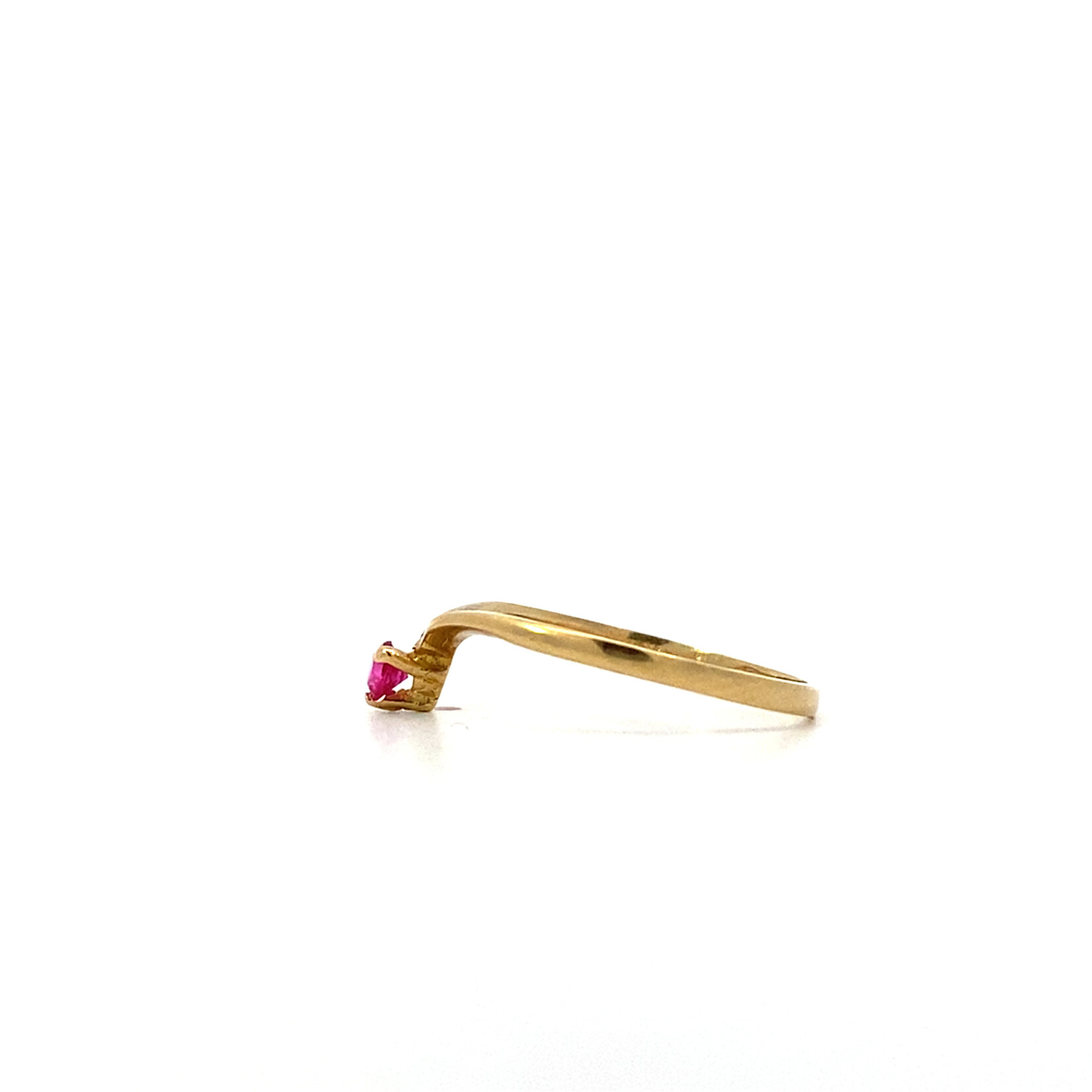 18K Yellow Gold Pink Sapphire ring sz 7