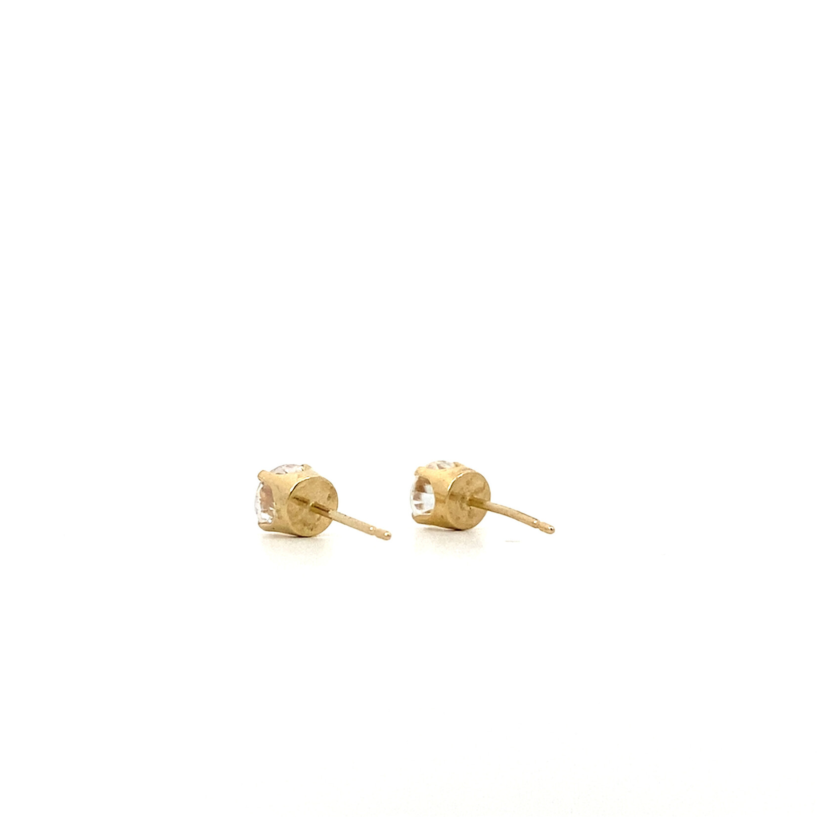 14K Yellow Gold 5mm round CZ Studs