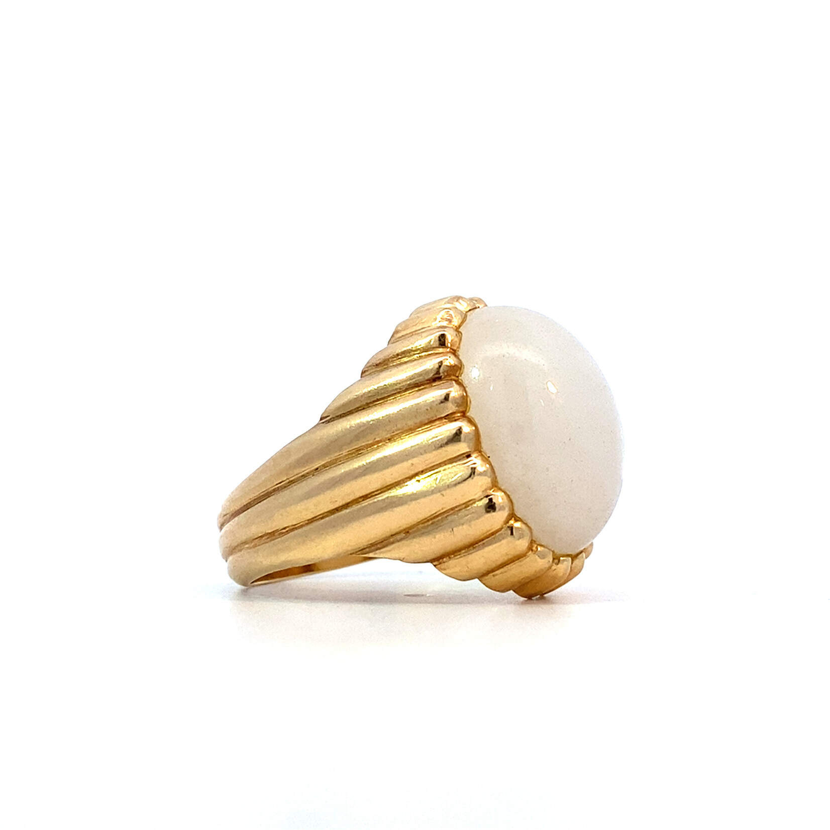 14K Yellow Gold White Jade Ring size 8.75