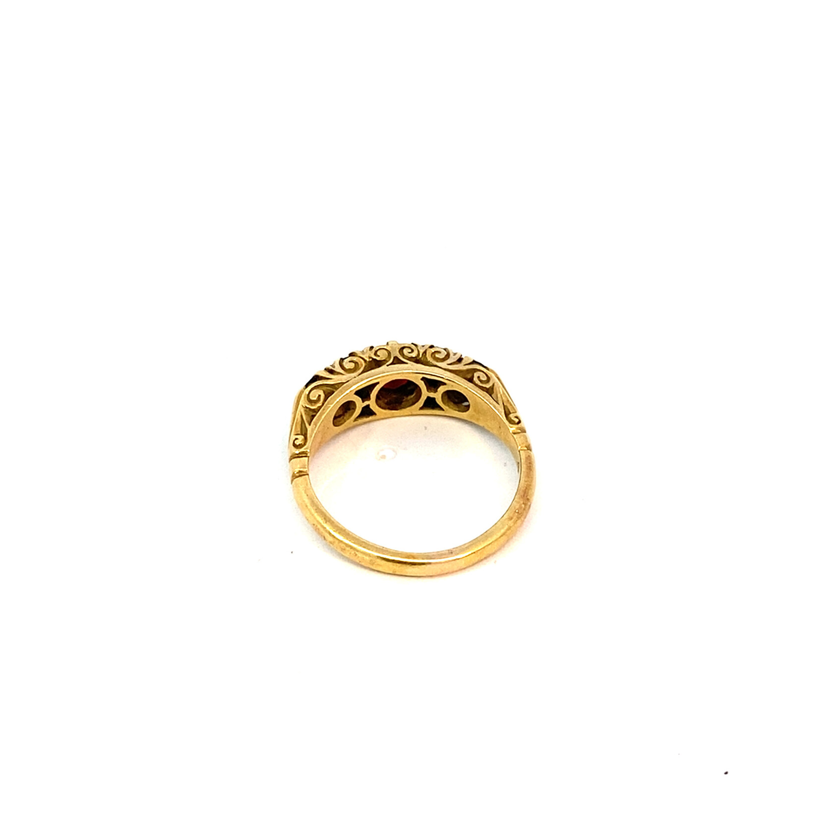 18K Yellow Gold Vintage Garnet and Diamond Ring sz5.75