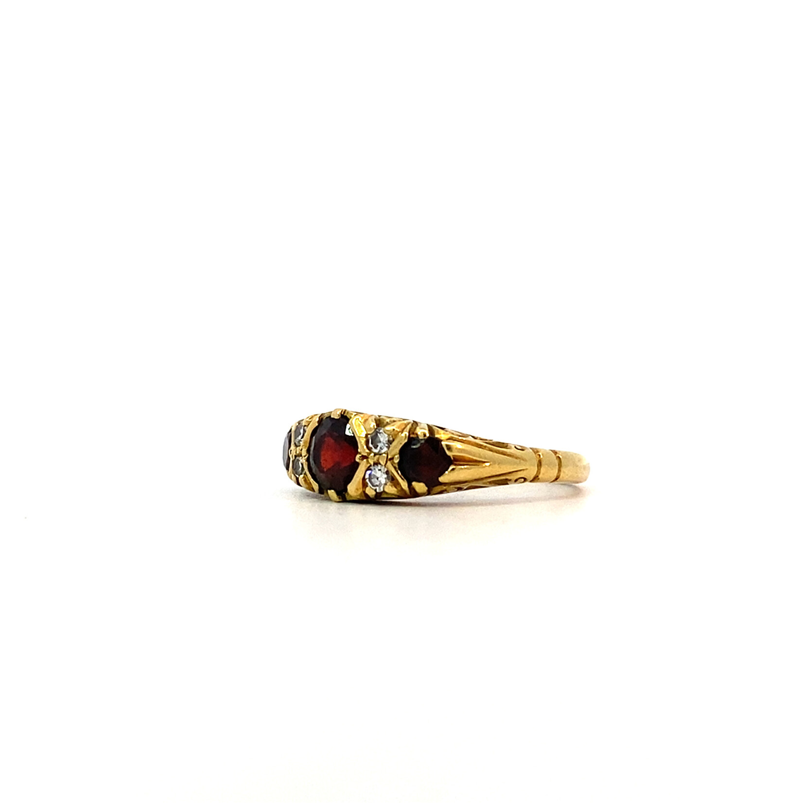 18K Yellow Gold Vintage Garnet and Diamond Ring size 5.75