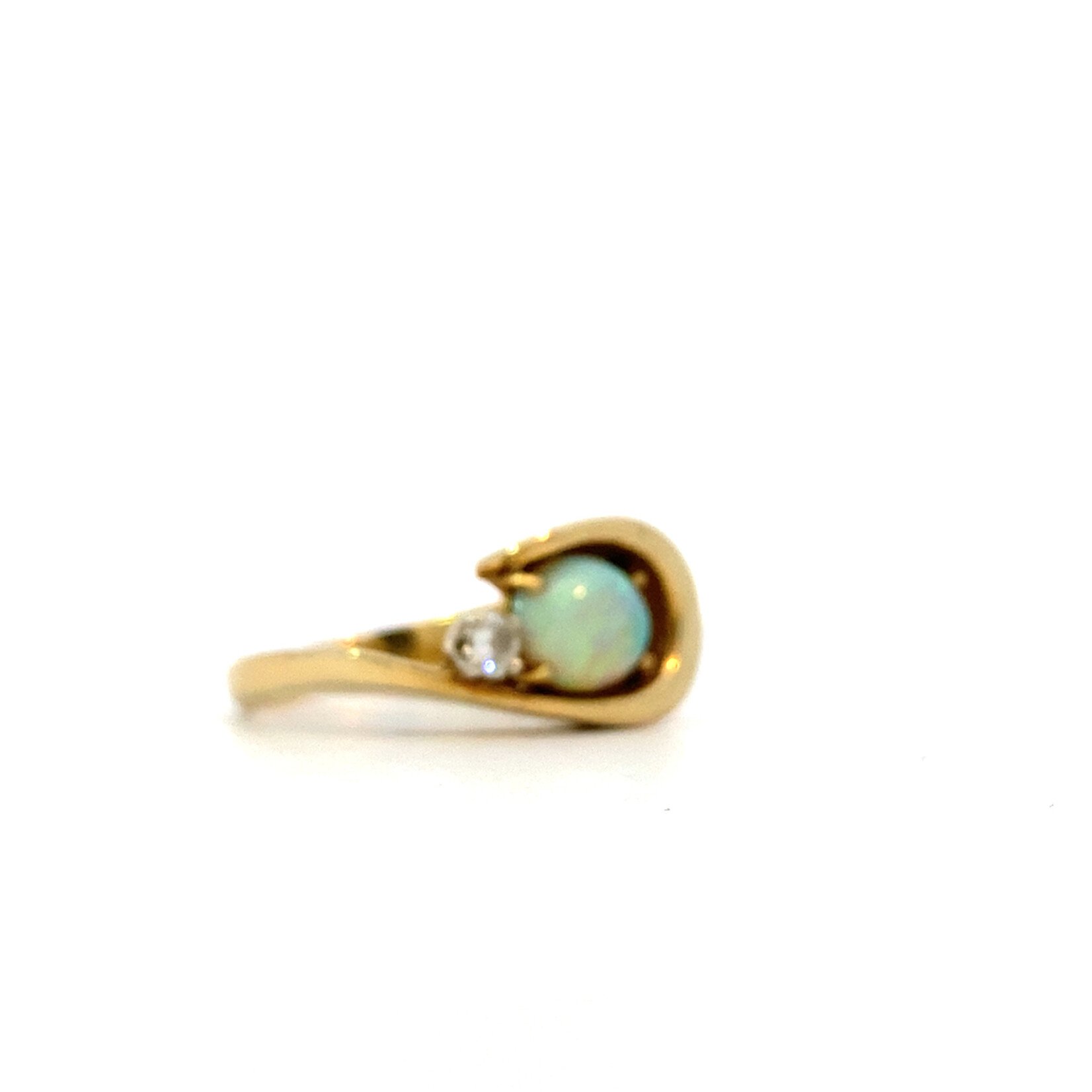 14K Yellow Gold Opal & Diamond Ring sz6.25 D +/-.11ct