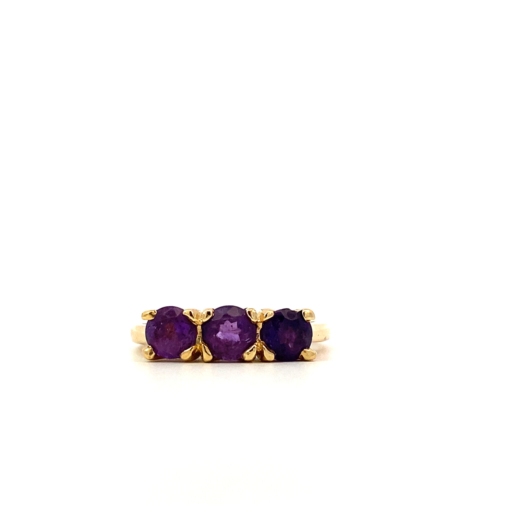 14K Yellow Gold 3 Stone Amethyst Ring size 7.25