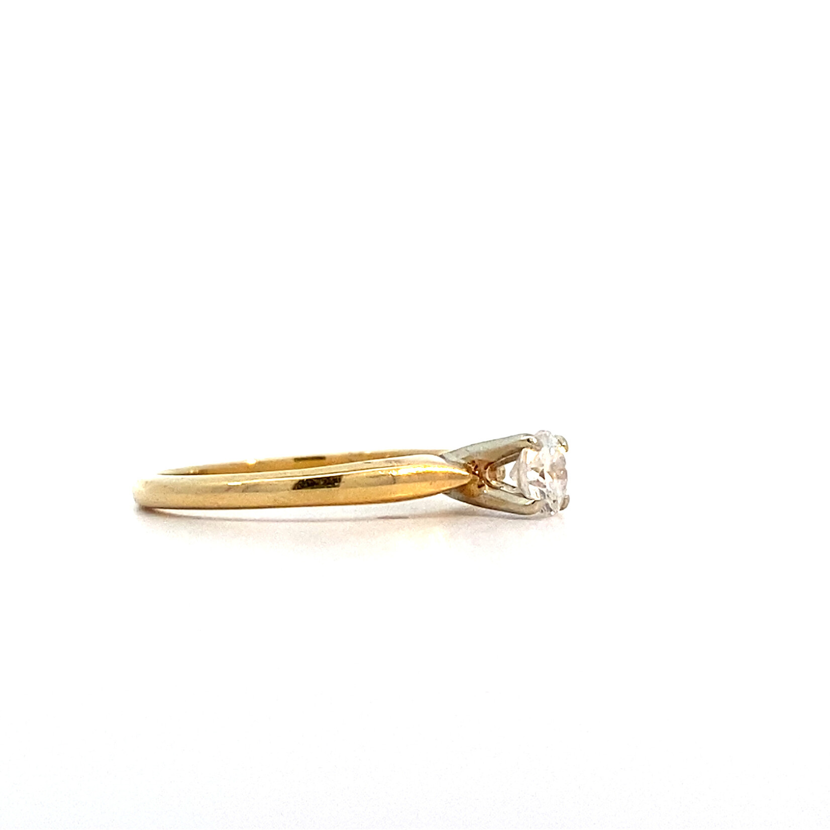 18K Yellow Gold Diamond ring size 5 +/-.33ct