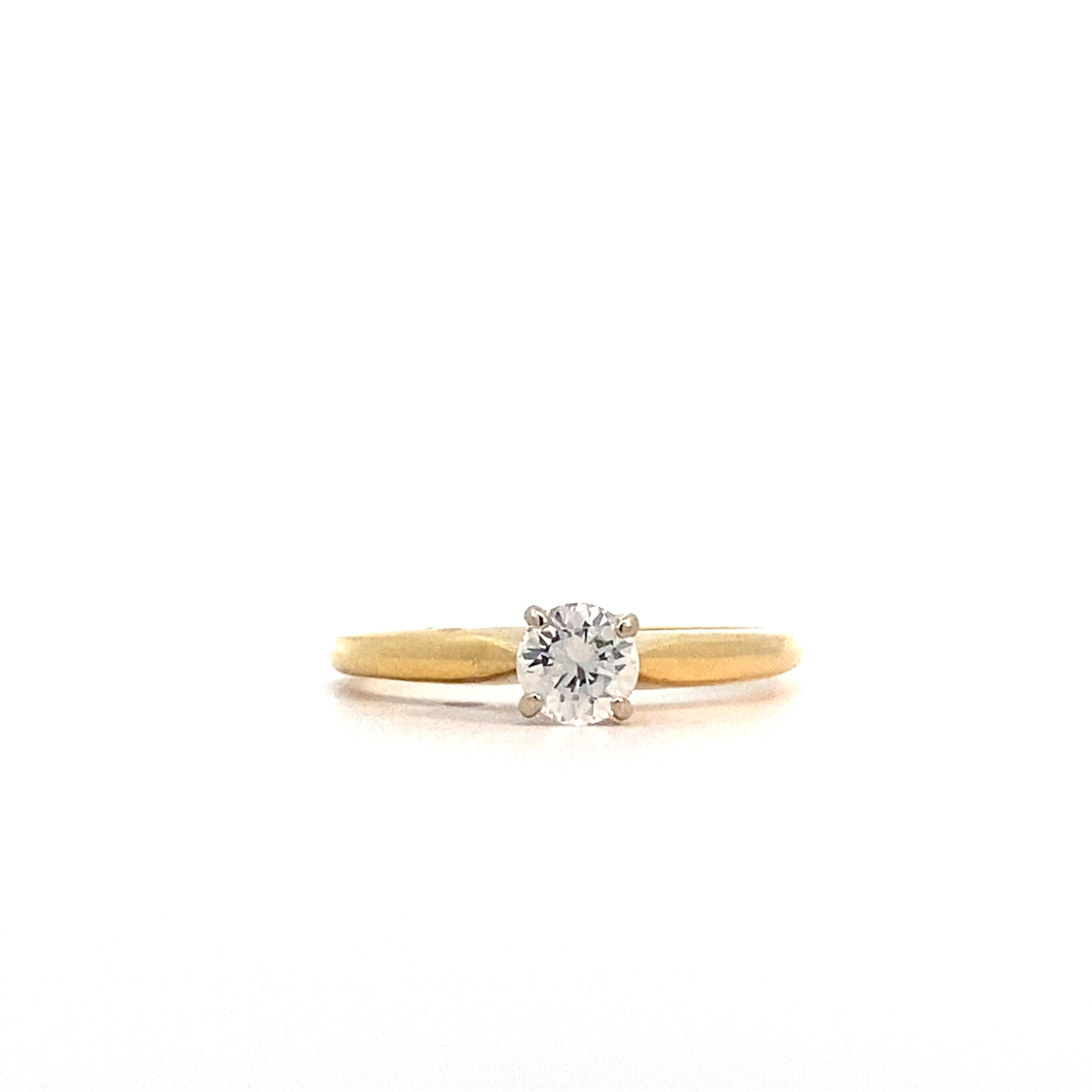 18K Yellow Gold Diamond ring size 5 +/-.33ct