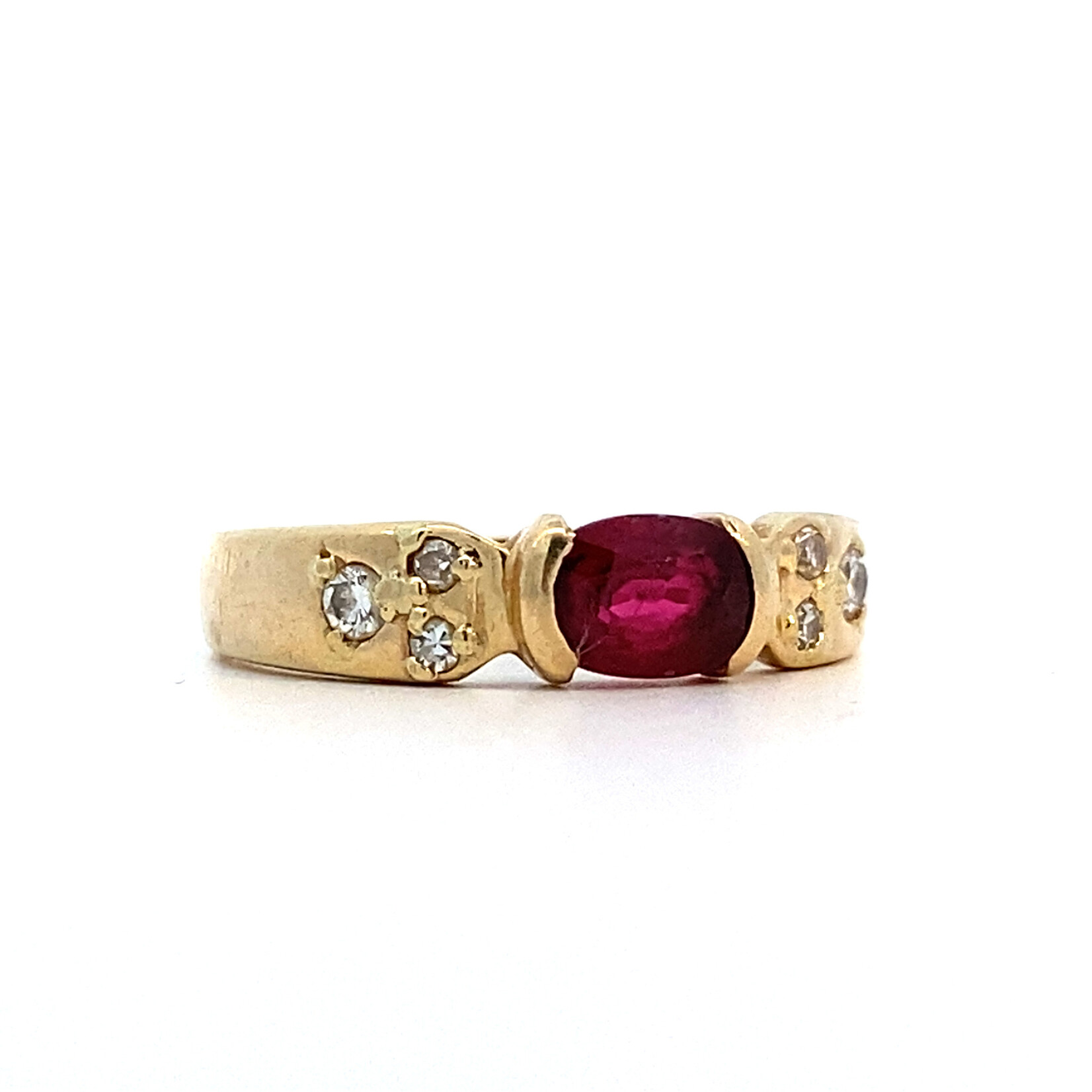 14K Yellow Gold Ruby and Diamond ring size 7.5 D+/-.14ctw