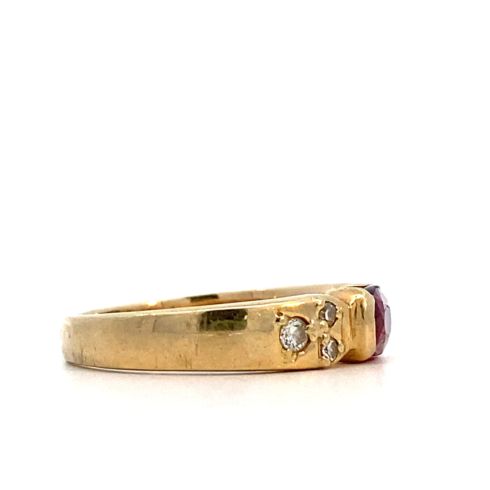 14K Yellow Gold Ruby and Diamond ring size 7.5 D+/-.14ctw