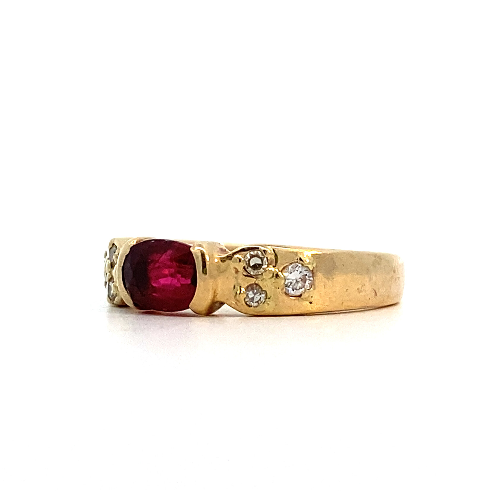 14K Yellow Gold Ruby and Diamond ring size 7.5 D+/-.14ctw