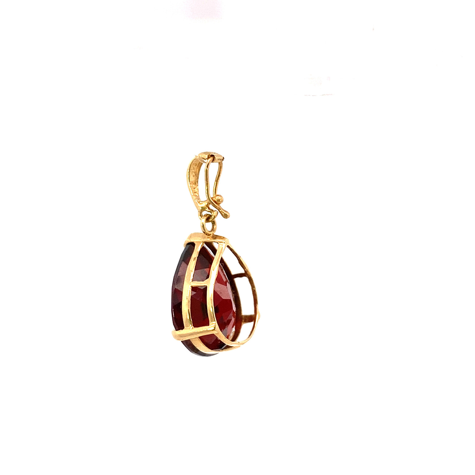 14K Yellow Gold Pear Shaped Garnet Pendant