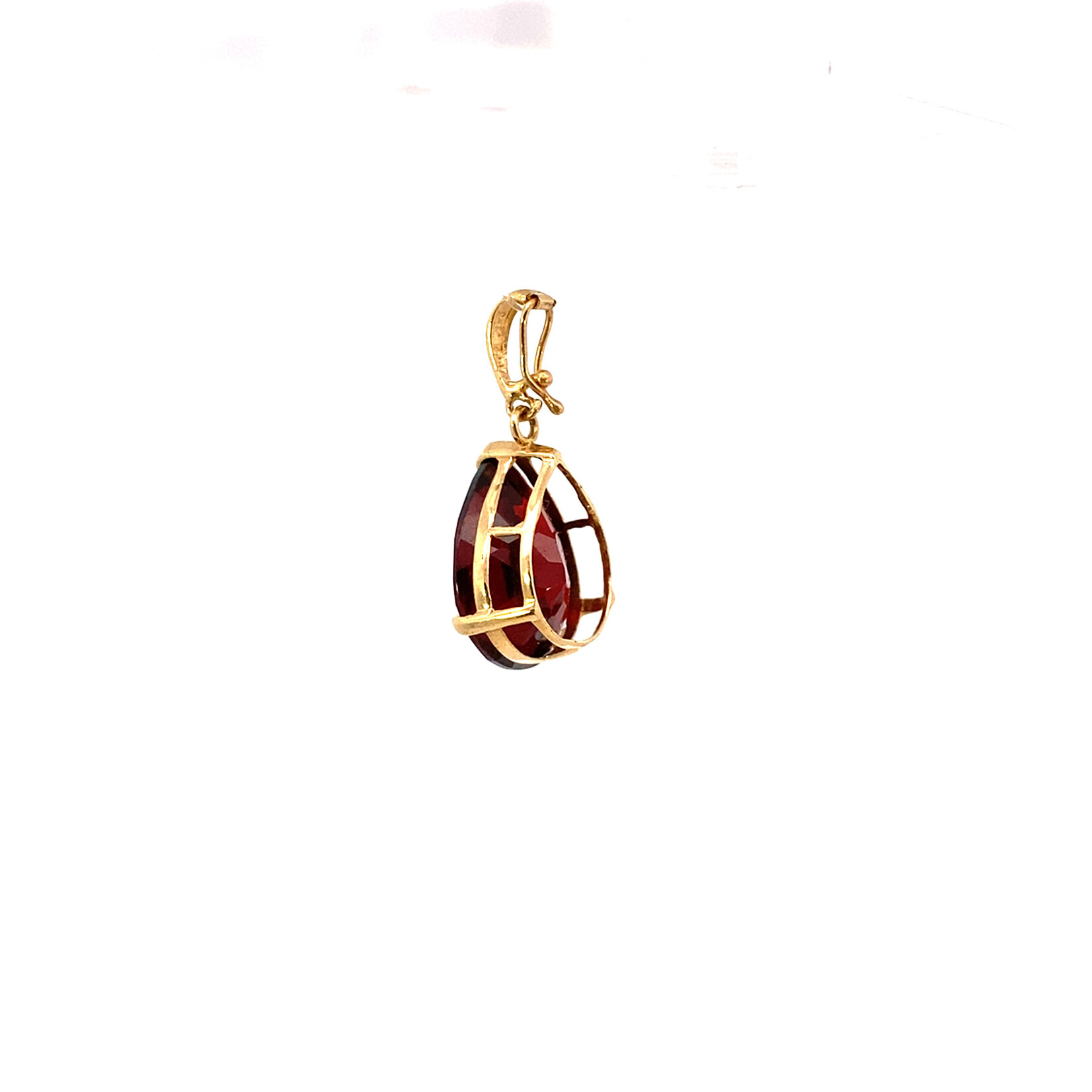 14K Yellow Gold Pear Shaped Garnet Pendant