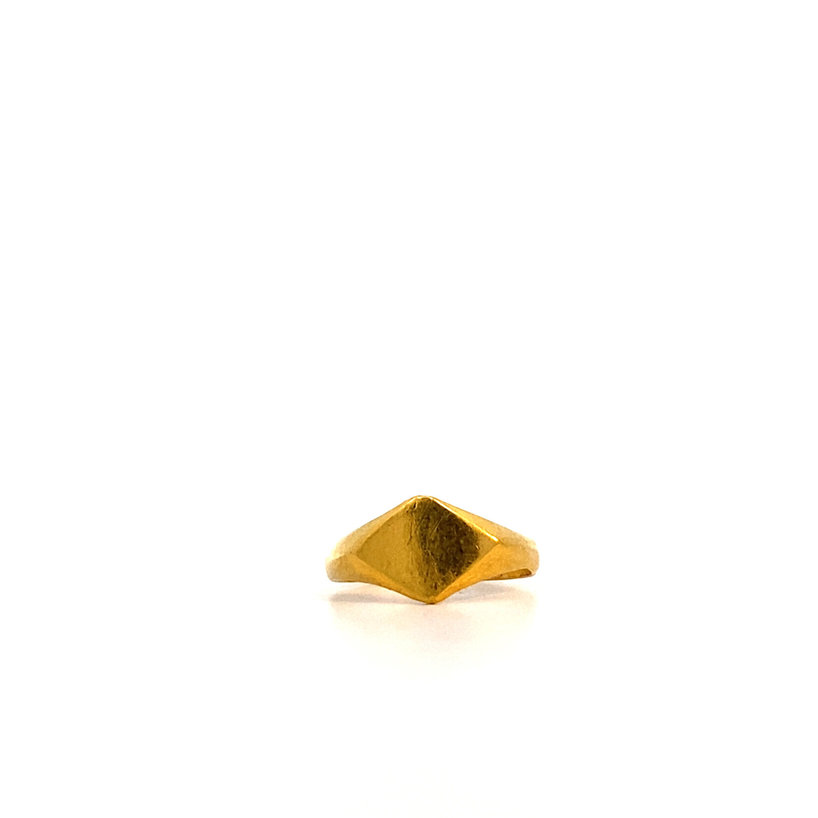 24K Yellow Gold Diamond Shape Signet Ring sz2
