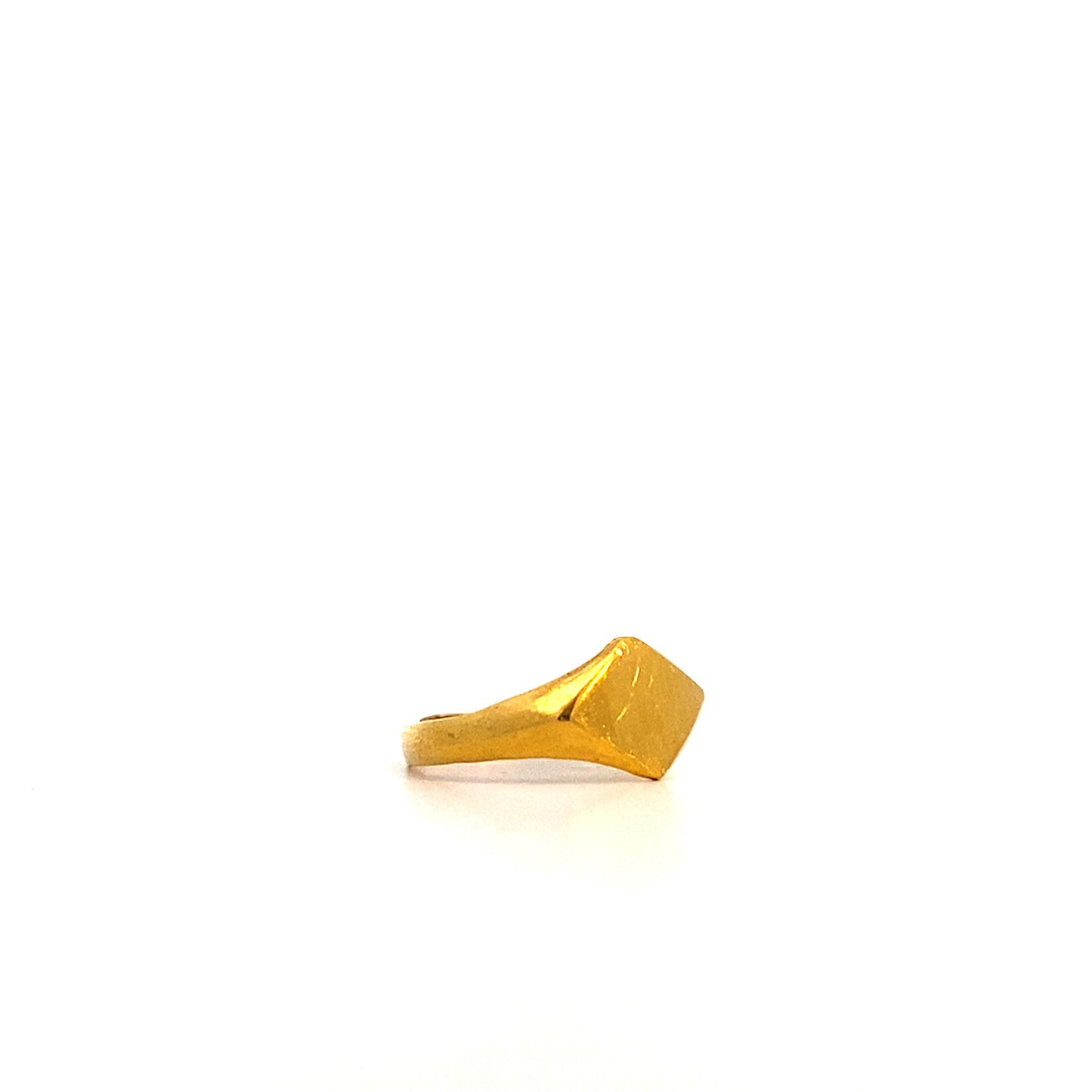 24K Yellow Gold Diamond Shape Signet Ring sz2