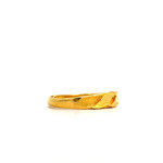 24K Yellow Gold Diamond Cut Design Ring size 7.5
