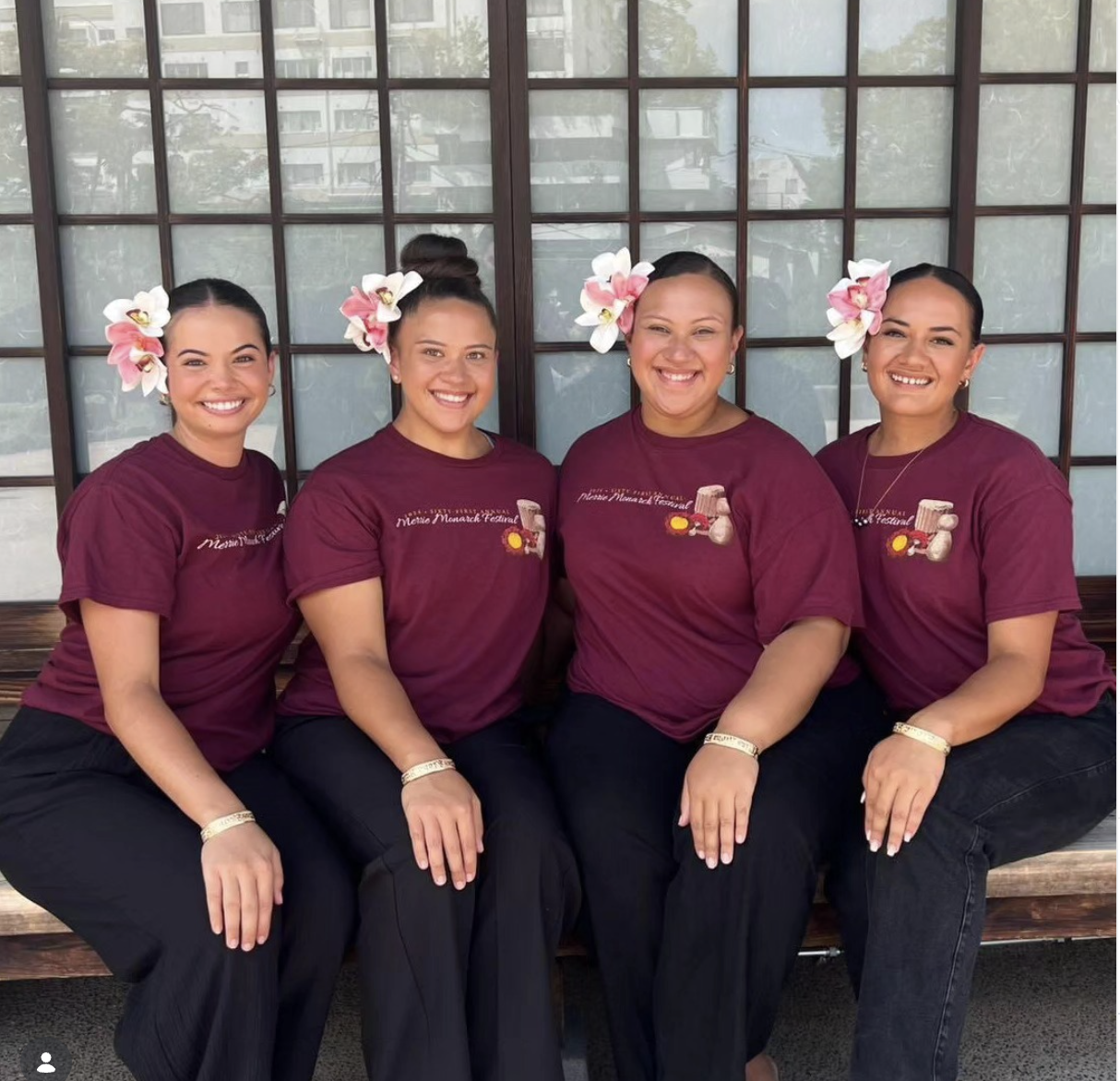 4 of the Beautiful Miss Aloha Hulas from Hālau Ka La ‘Onohi Mai O Ha‘eha‘e 