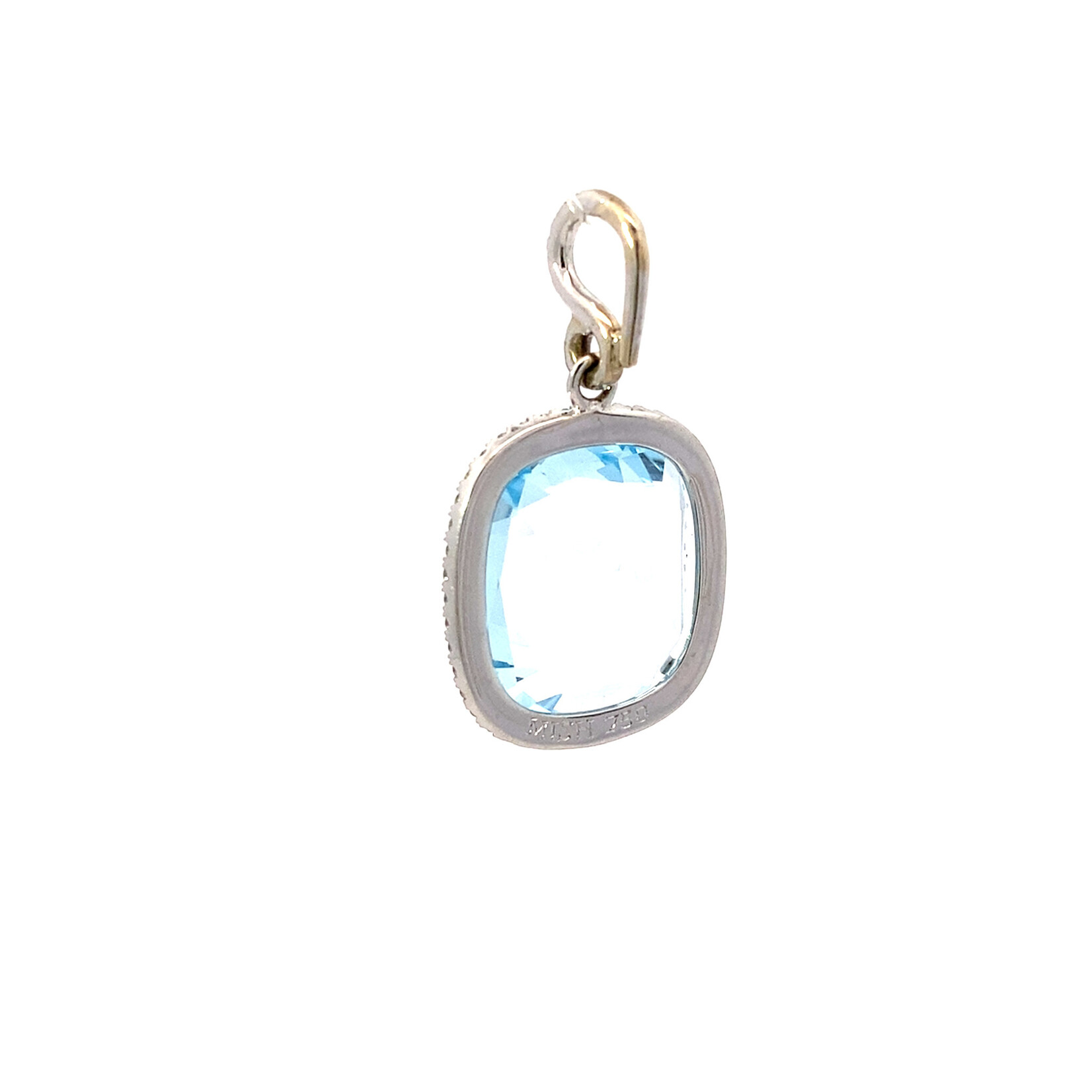 18K White Gold Blue Topaz Pendant