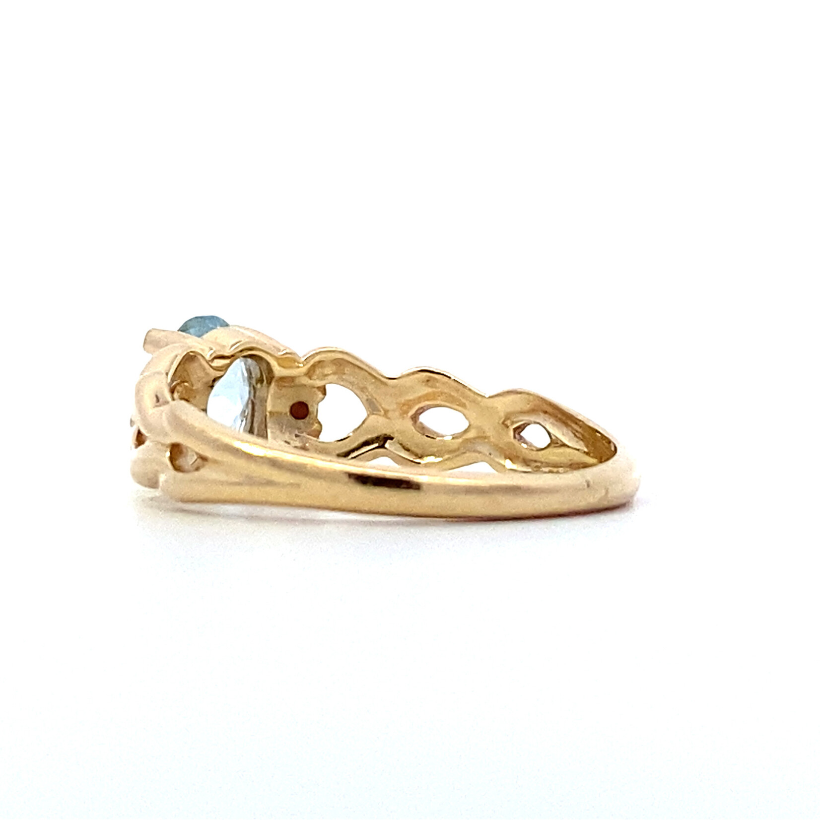 14K Yellow Box Aqua ring sz5