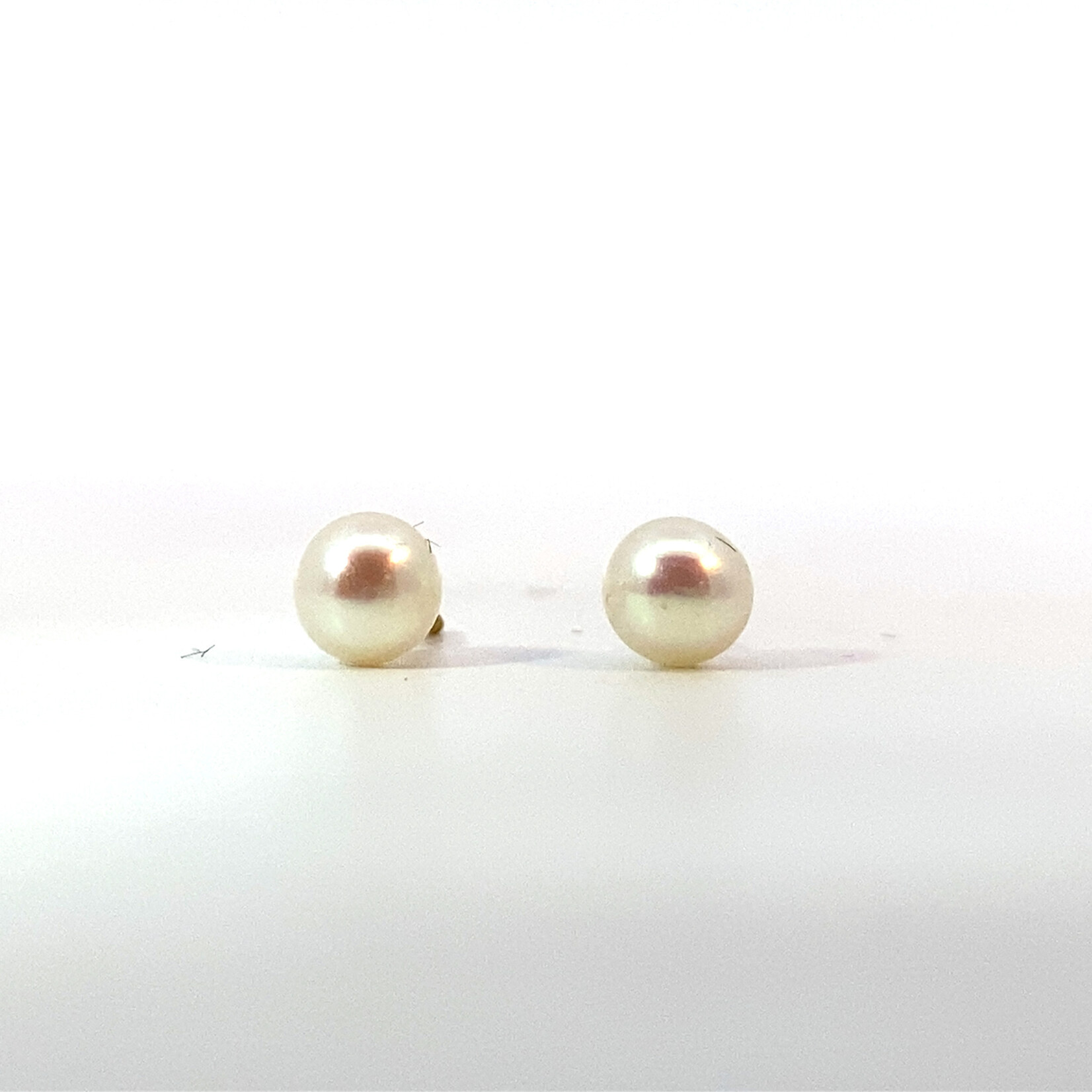 14K Yellow Gold 4-4.5mm Akoya Studs
