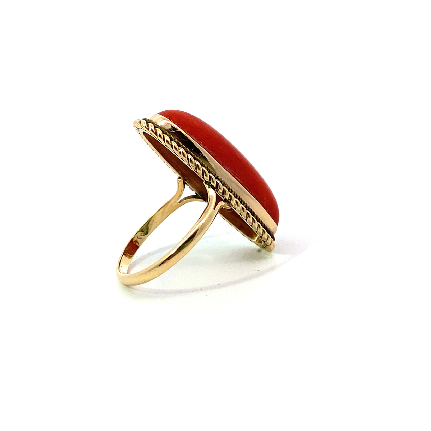 18K Yellow Gold Red Coral Marquise Ring sz6