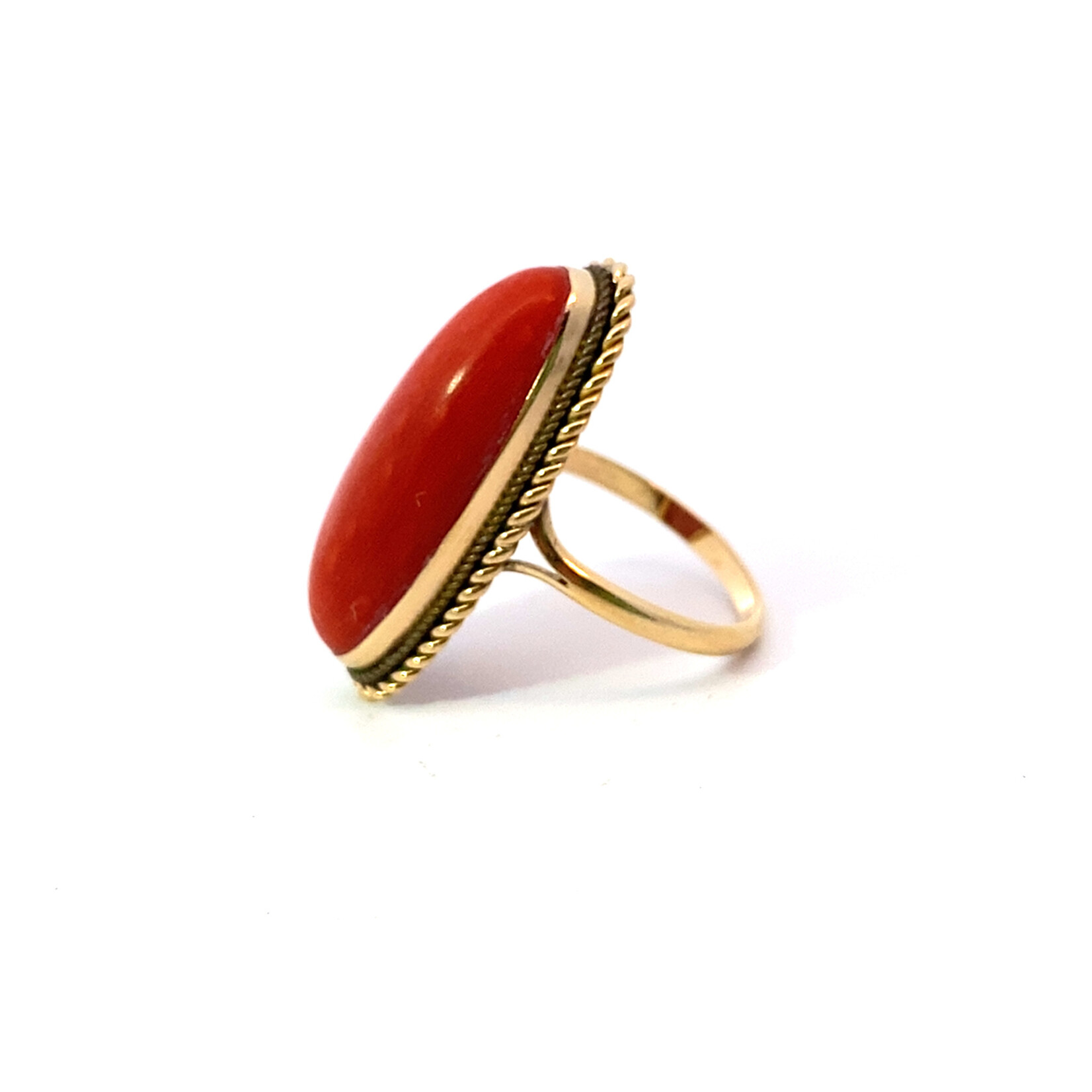 18K Yellow Gold Red Coral Marquise Ring sz6