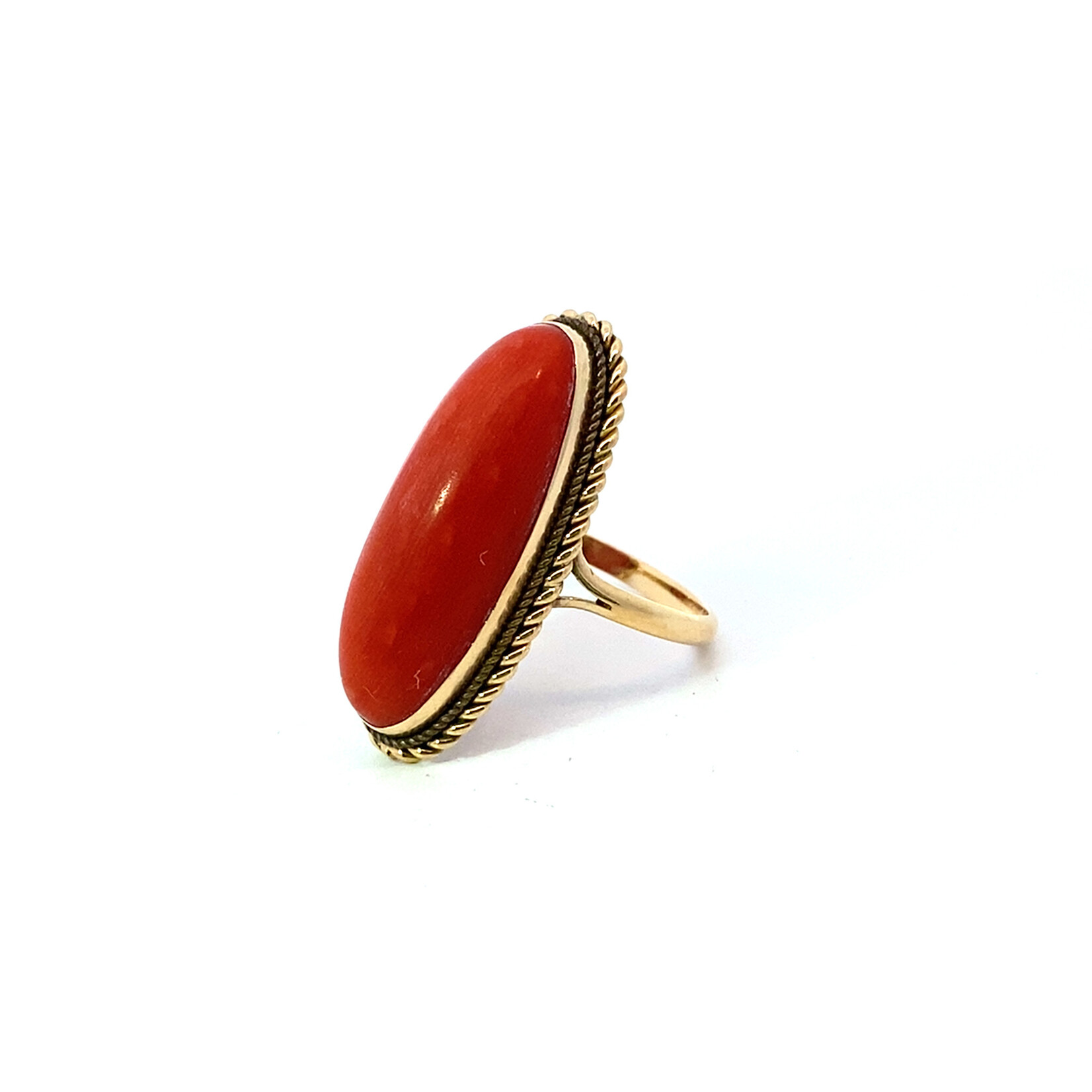 18K Yellow Gold Red Coral Marquise Ring sz6