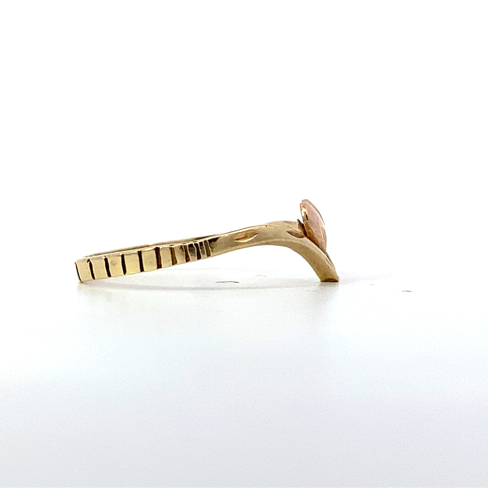 14K Rose Gold Heart V Ring sz6