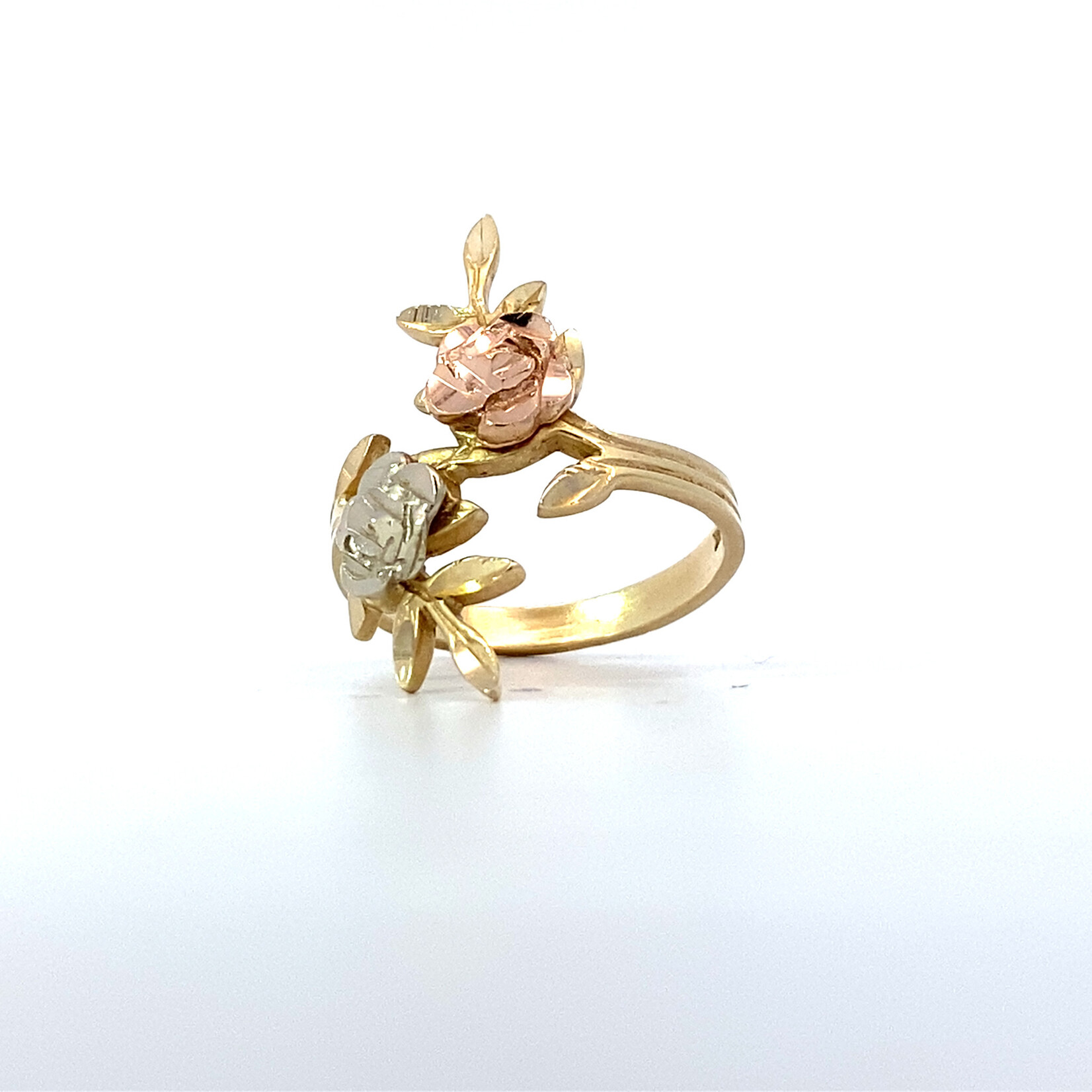 14K Tri Color Rose Ring sz5.5