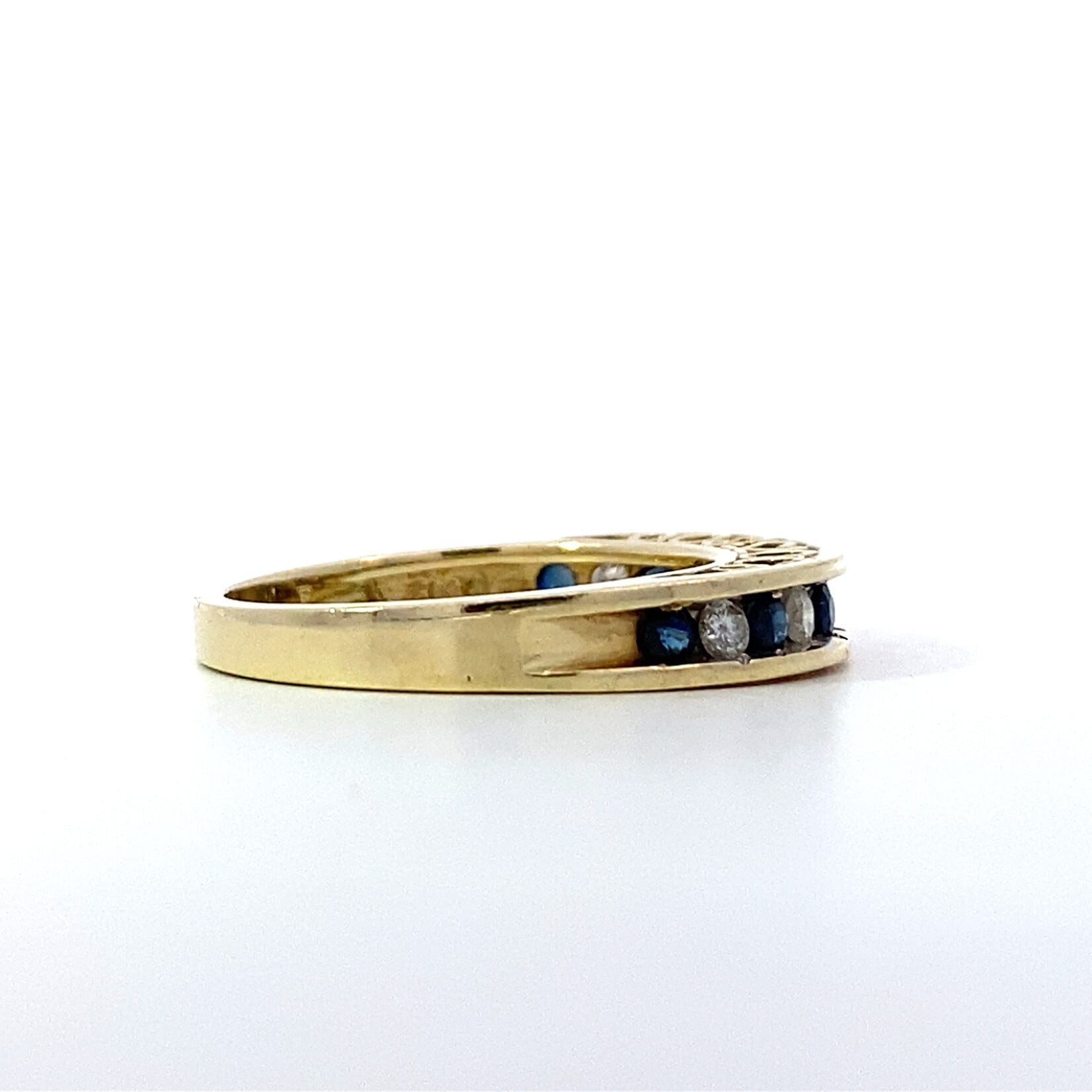 10K Yellow Gold Sapphire and Diamond Ring sz6.5