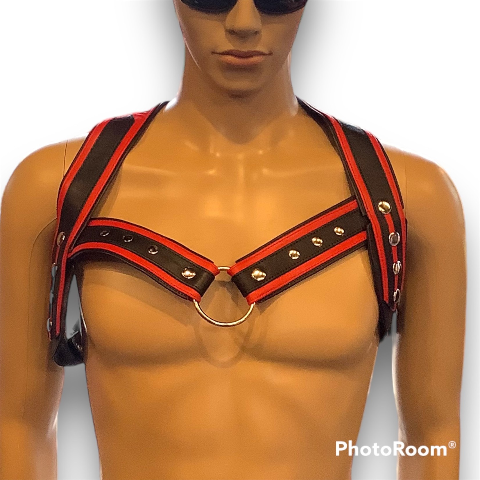 MS Leather V-Neck Shoulder Harness