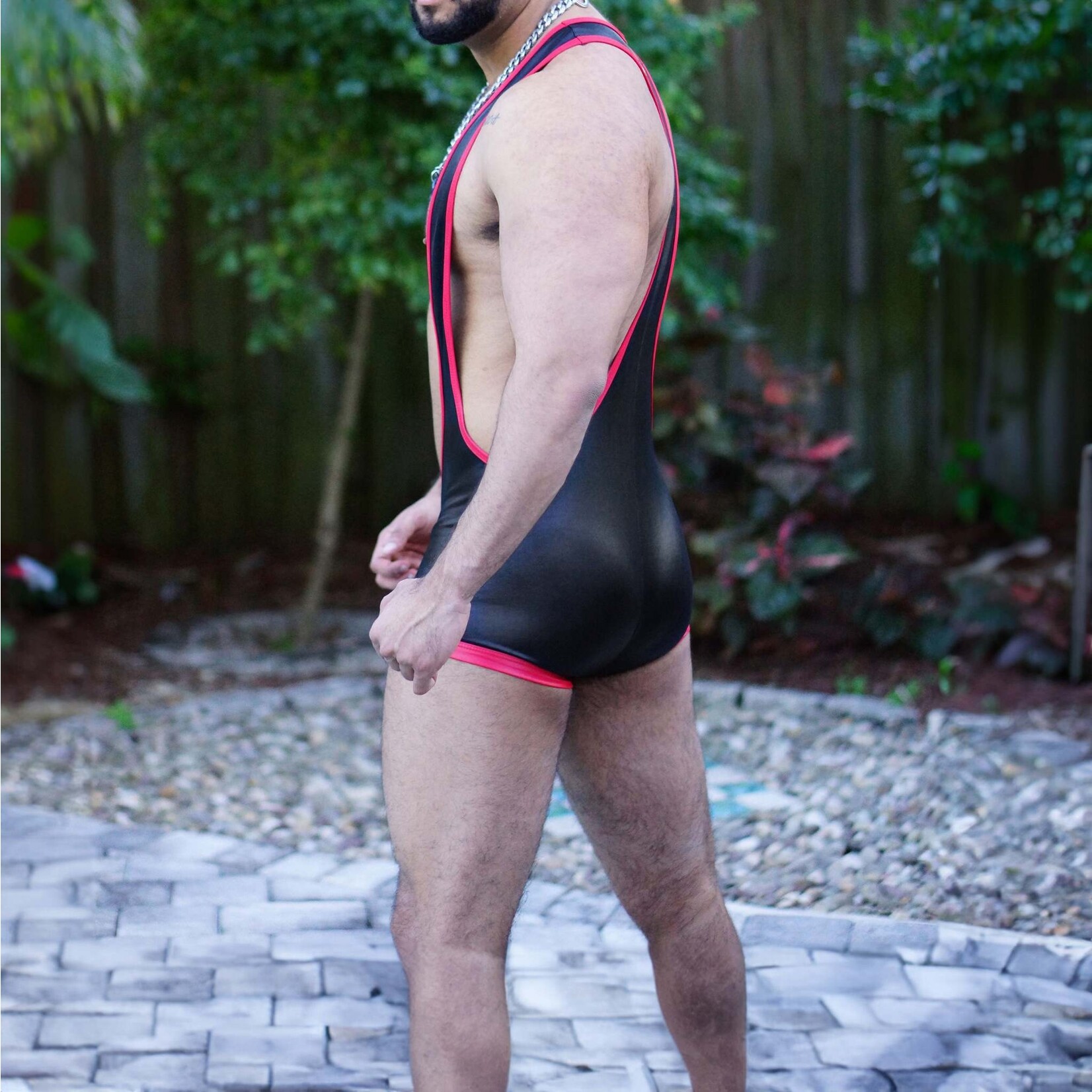 Gruff Pup Gruff Pup Impulse Singlet- Black/Red