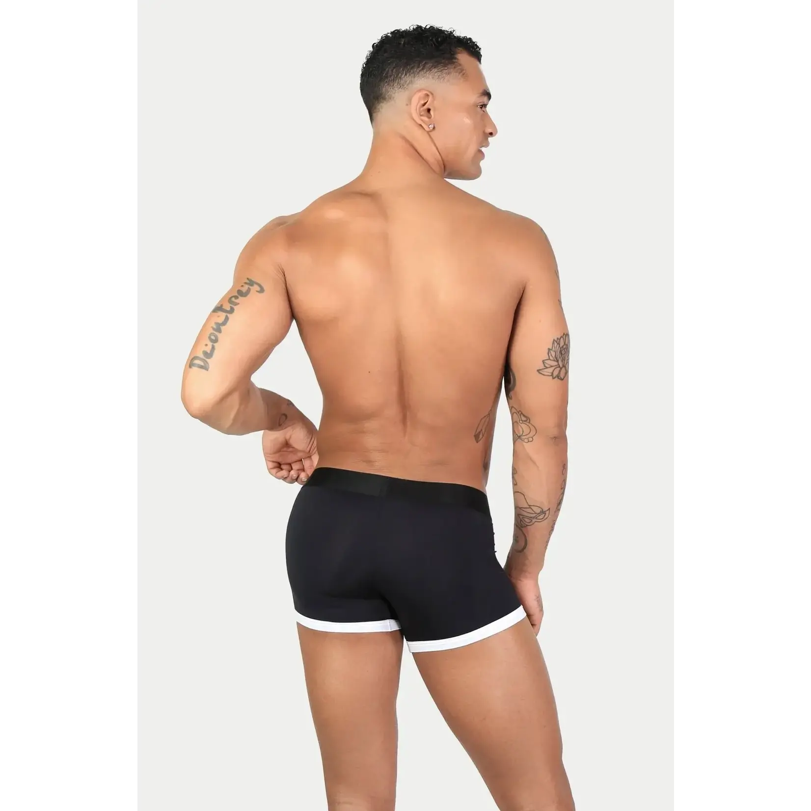 AWRY AWRY - STANDOUT Trunks - Black