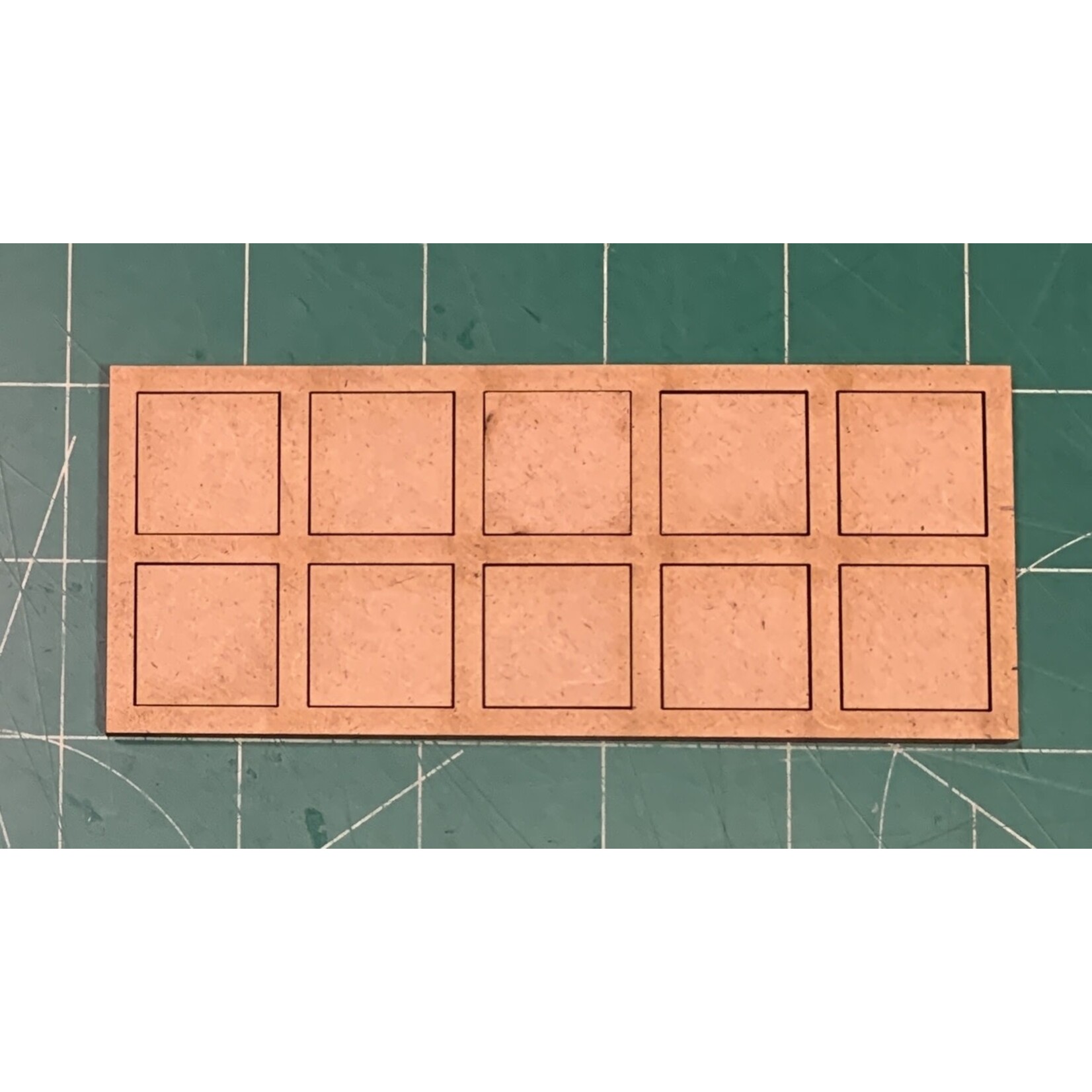 Phalanx Games & Sundry Pair of 20mm "Oathmark" Double Rank 10 Figure Tray - Squares