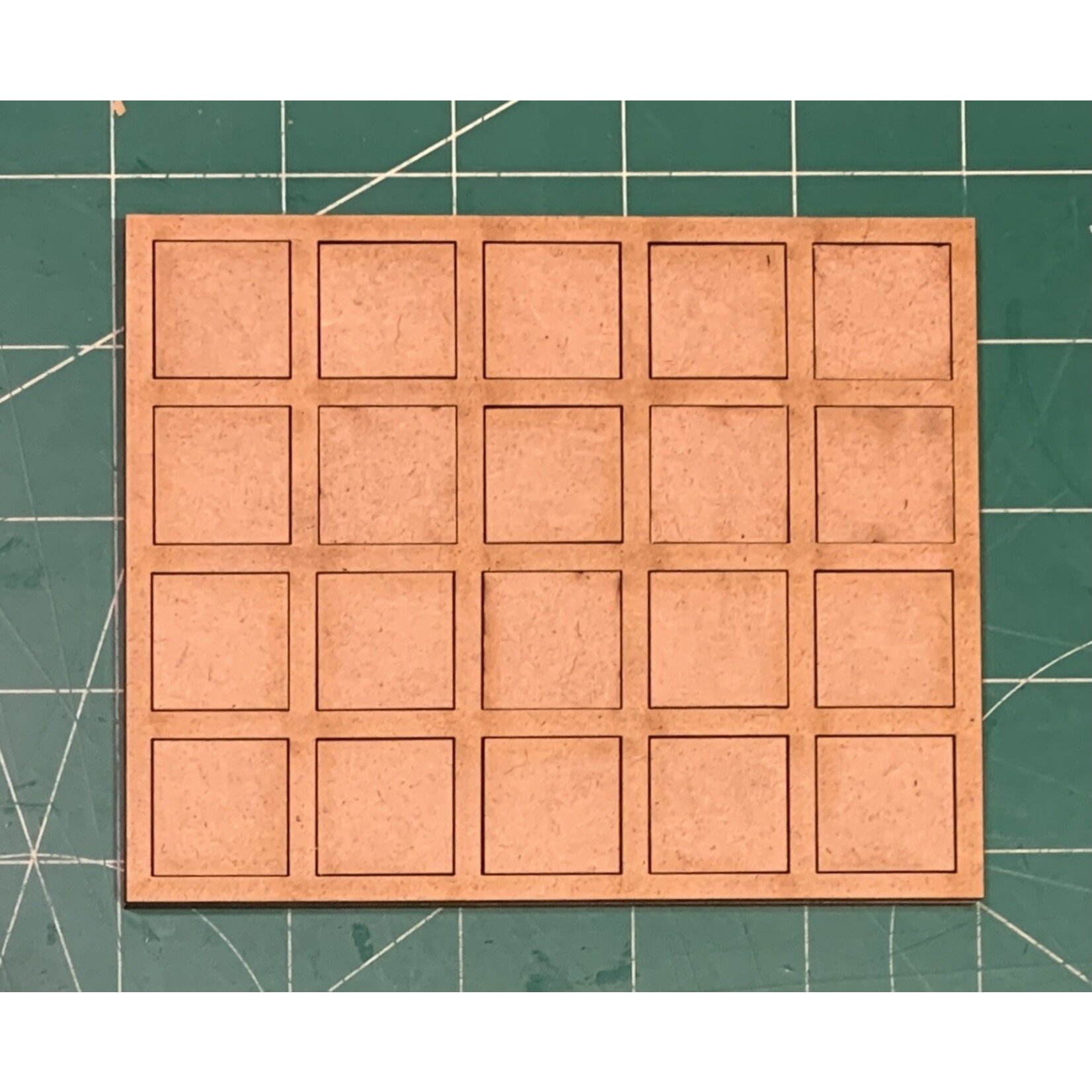Phalanx Games & Sundry Pair of 20mm "Oathmark" Quad Rank 20 Figure Tray - Squares