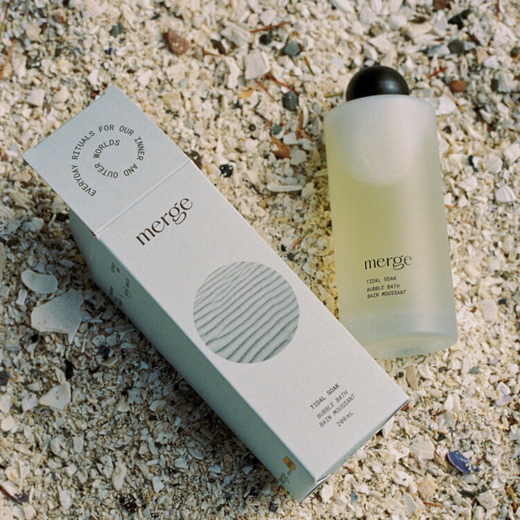 Merge Tidal Soak Bubble Bath