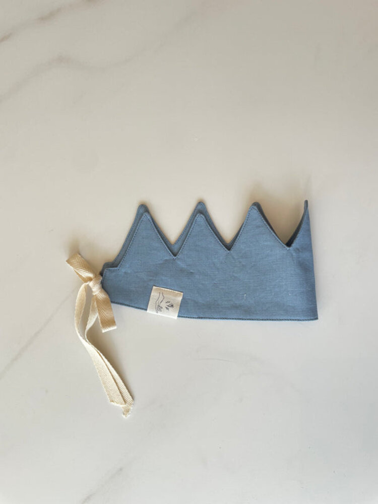 Confetti Mill Linen Crown