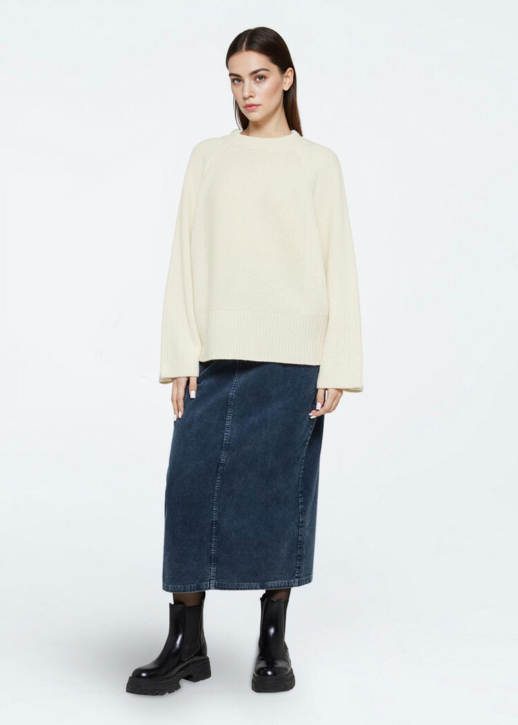 Minimum Loraine Jumper