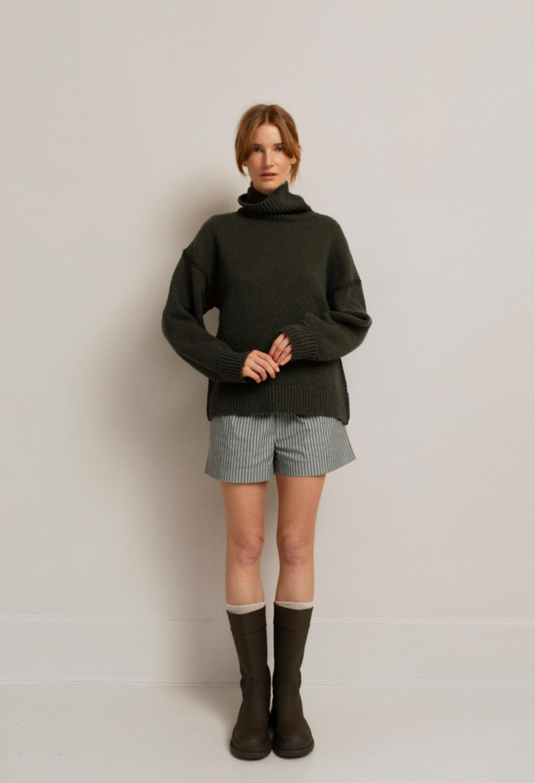 Paper Label Ari Turtle Neck Sweater