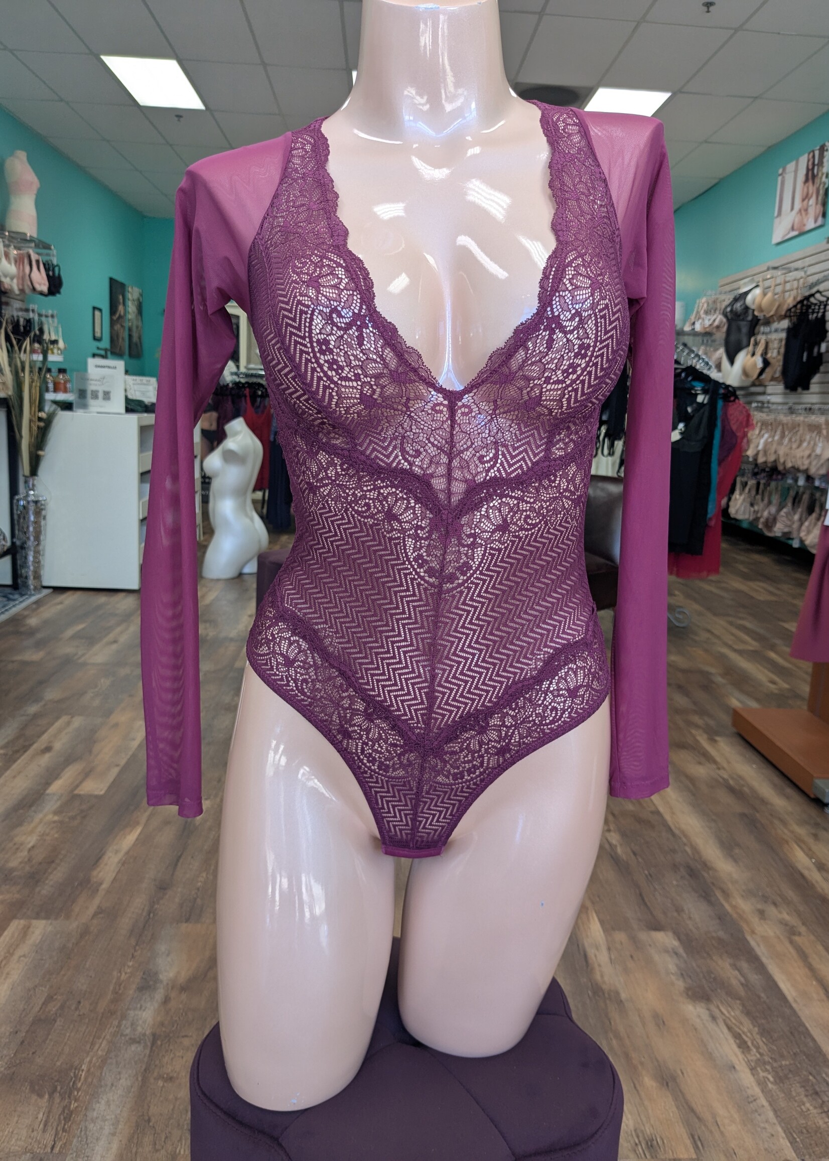 Samantha Chang SC4262221 Flaunt Longsleeve Bodysuit