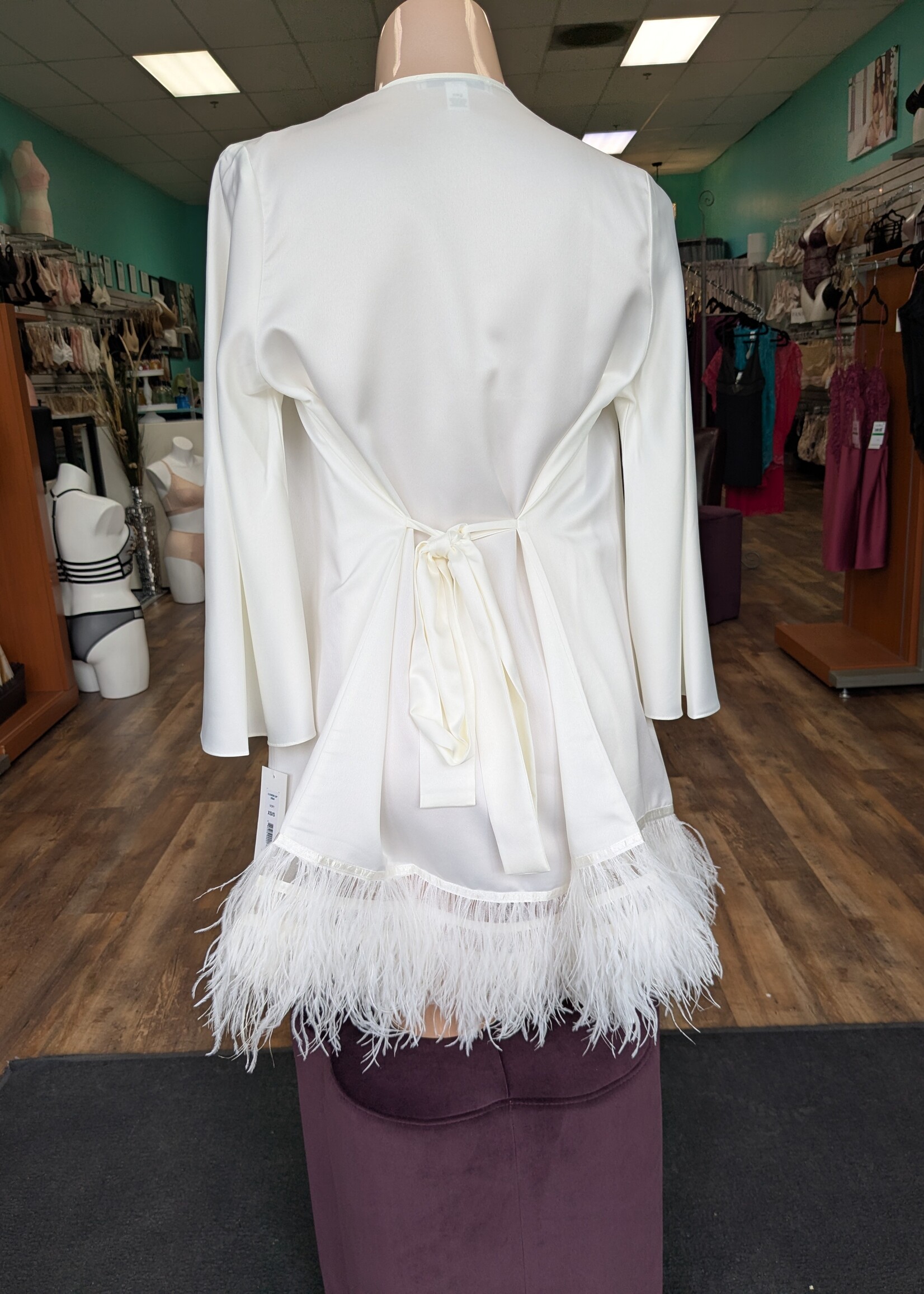 Rya Collection 394 Swan Cover Up