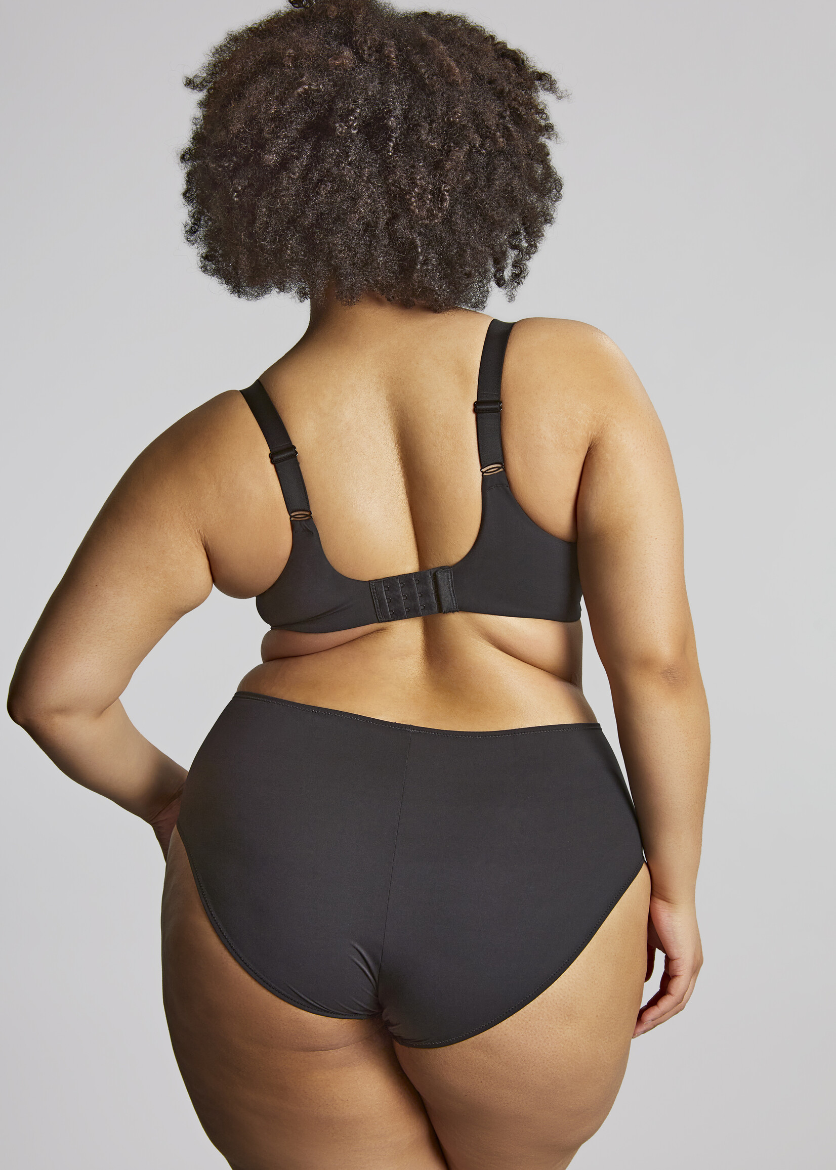 Panache 10921 Esme Balcony