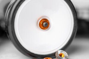 1UP Racing Orange Lockdown M4 Wheel Nuts, 4pcs 1UP Racing Orange Lockdown M4 Wheel Nuts, 4pcs