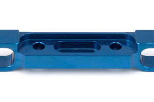 Team Associated B6 Aluminum Arm Mount, D