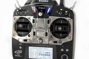 Futaba T10J H 2.4GHz T-FHSS Heli Spec Radio System w/3008SB Receiver