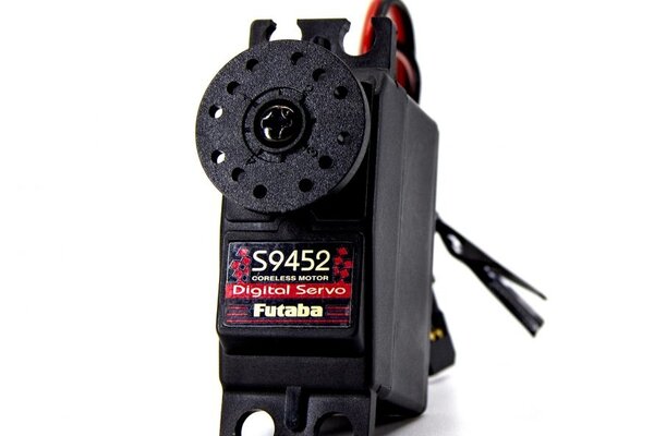 Futaba S9452 Digital Coreless Hi-Torque Megal Gear Servo