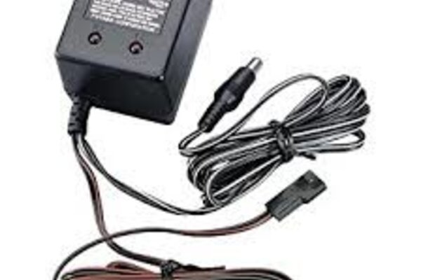 Futaba FBC-19B4 Dual Plug Wall Charger