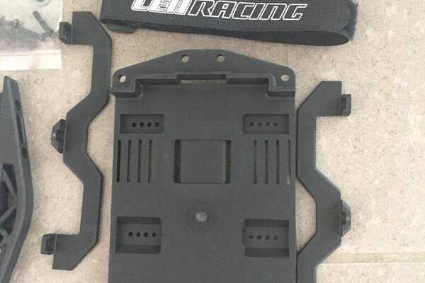 CEN Racing Adjustable Battery Tray