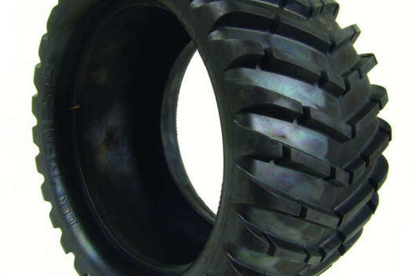 CEN Racing V-Pattern Tires