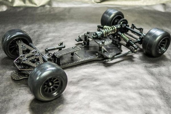 CARISMA CRF-1 Pro Racing Chassis Kit