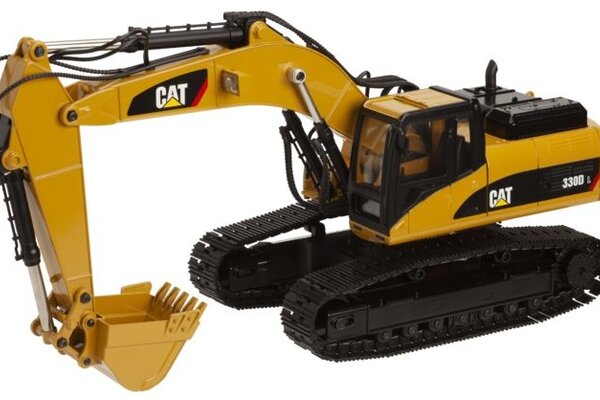Diecast Masters CAT 1/20 Scale RC 330D Excavator